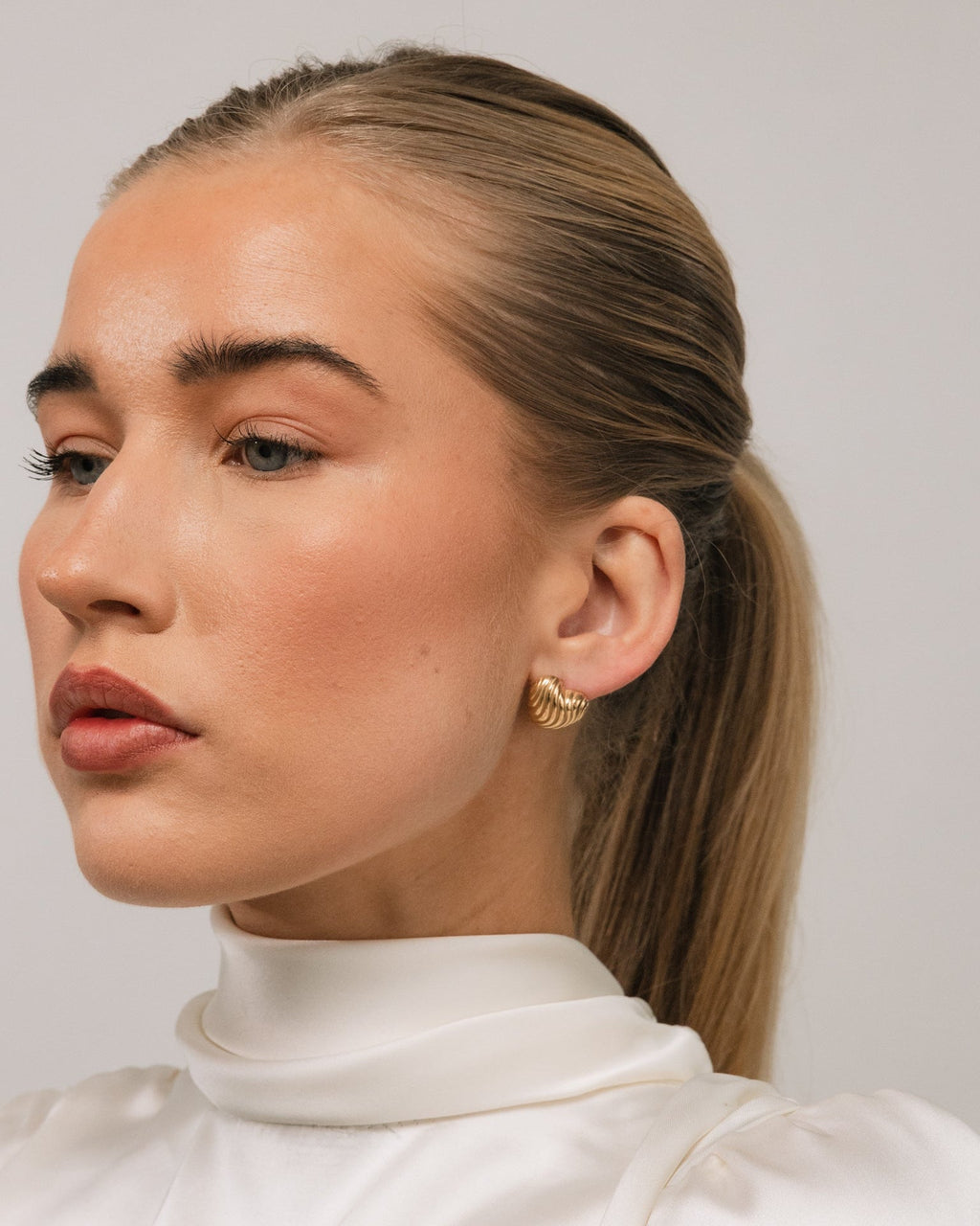 Wavy Heart Earrings