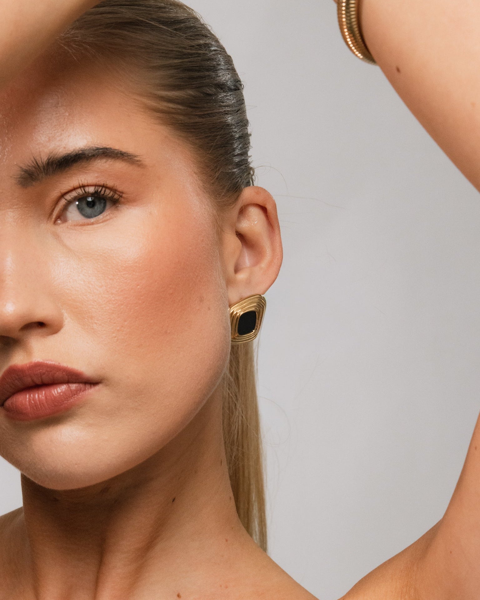 Frame Earrings