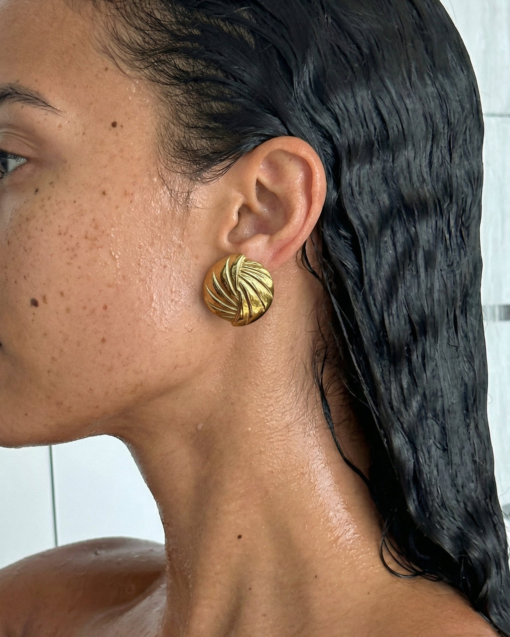 Aura Earrings
