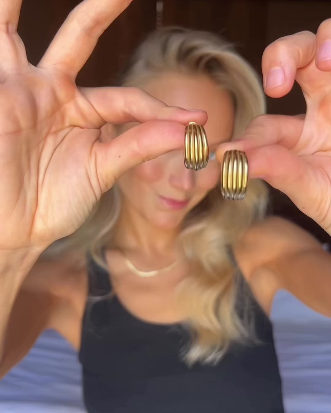Ribbed Earrings